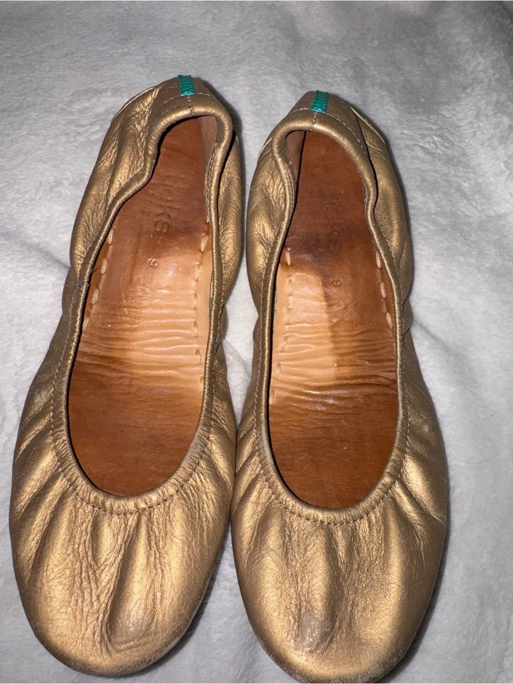 Women’s Metallic Golden Ballet Flats